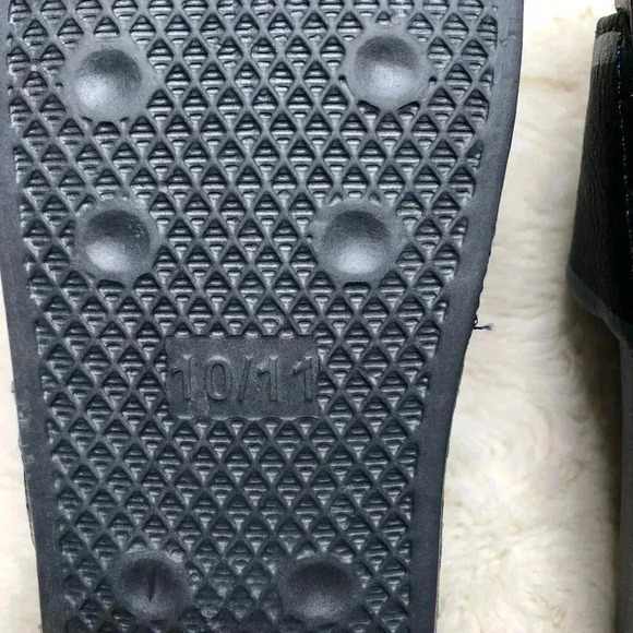 Tommy Bahama Sandals Black & Grey Size 10/11 - Picture 8 of 11